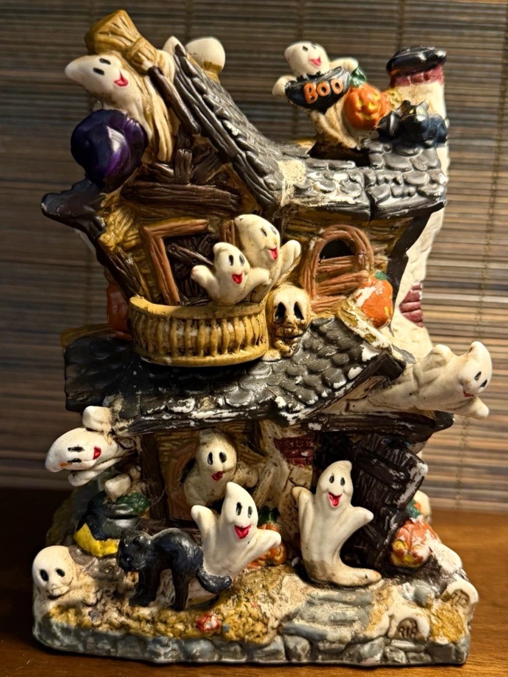 Ceramic Halloween Haunted House Ghosts Black Cat Pumpkins BOO Decor 8”